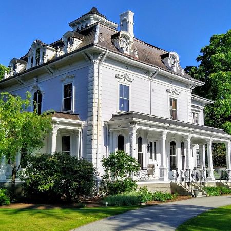 Proctor Mansion Inn Wrentham Exteriör bild