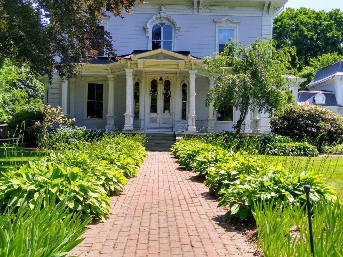 Proctor Mansion Inn Wrentham Exteriör bild